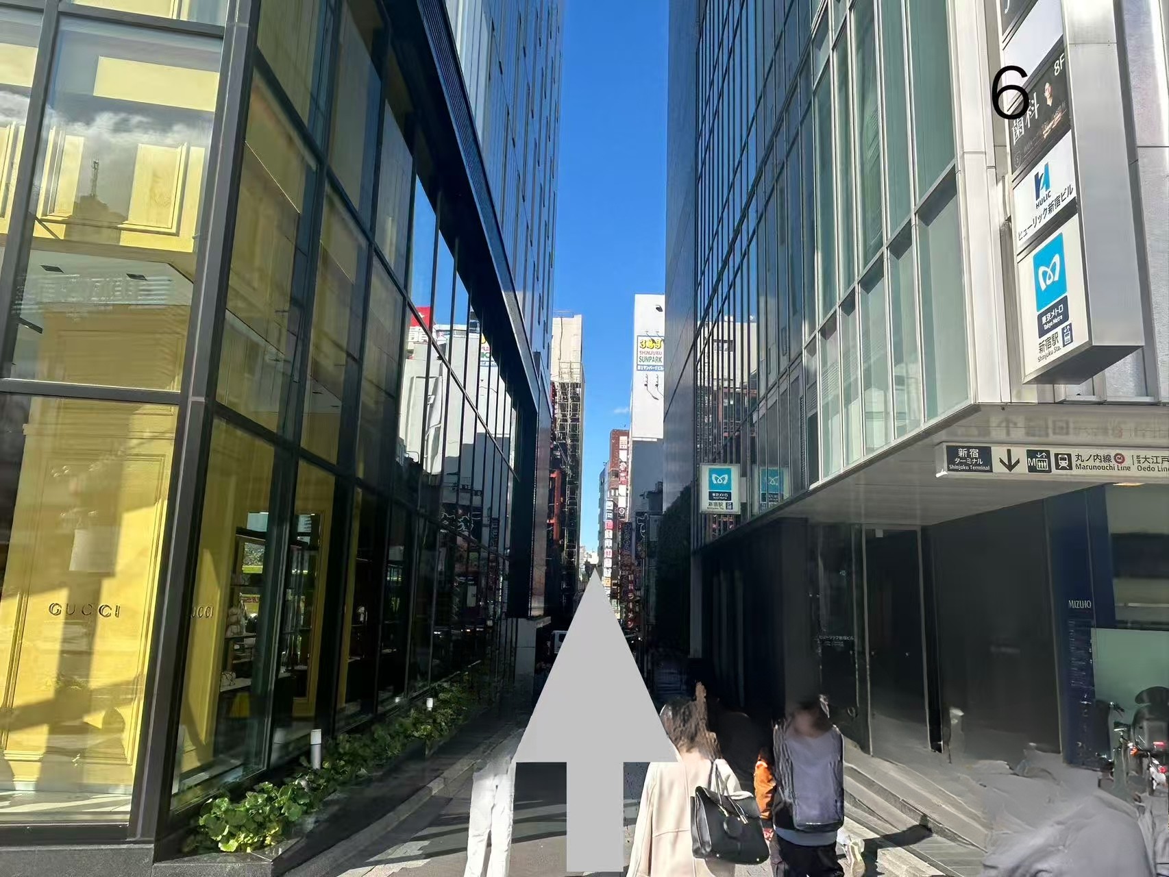 駅から店舗までのアクセス