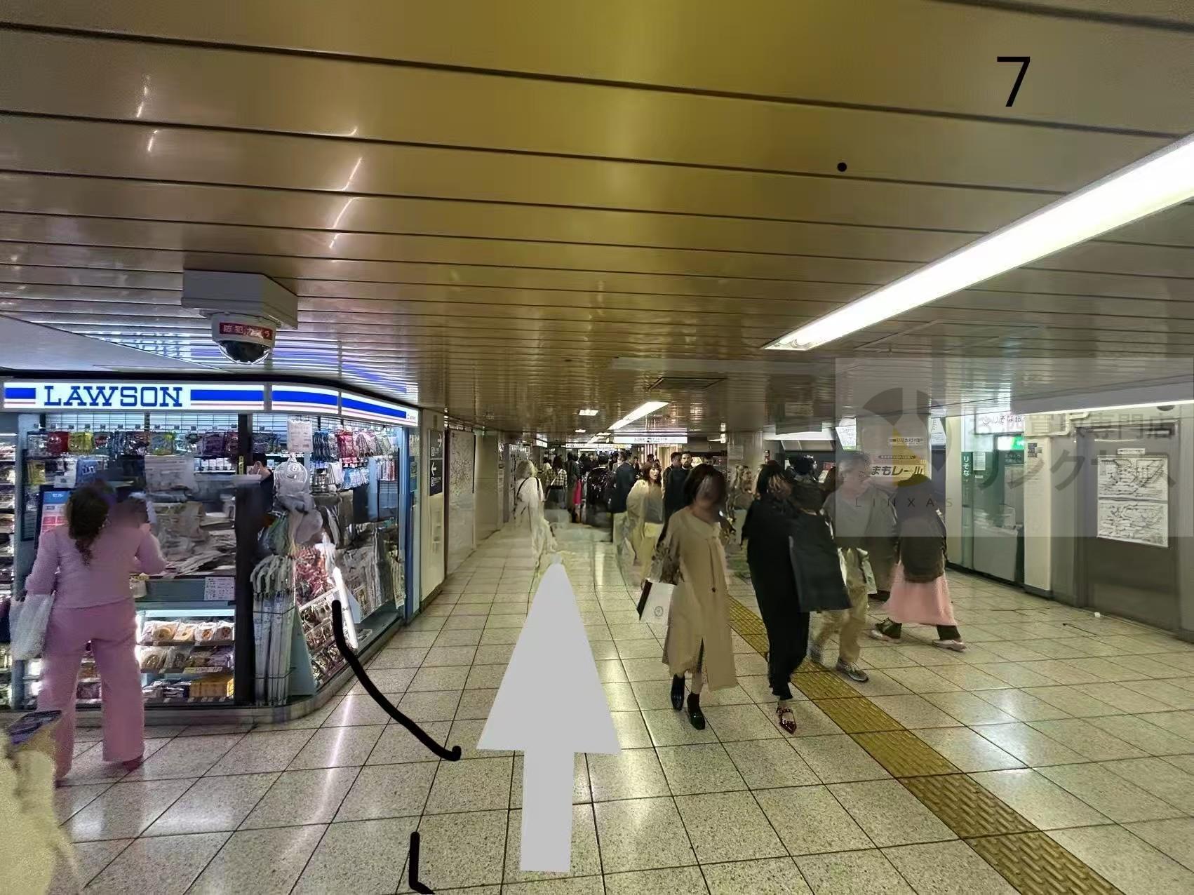 駅から店舗までのアクセス